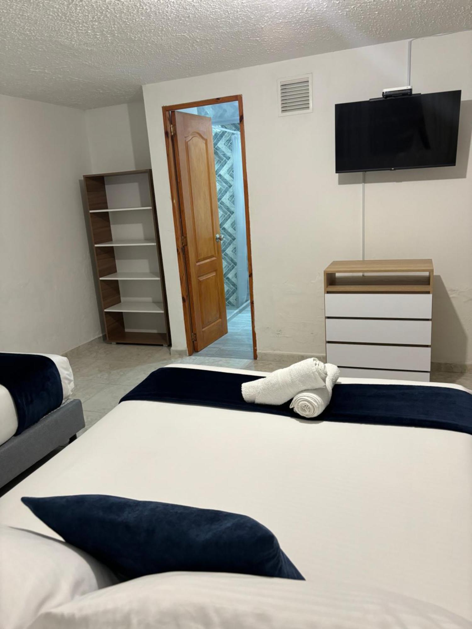 Merak Hostel ビージャ・デ・レイバ エクステリア 写真